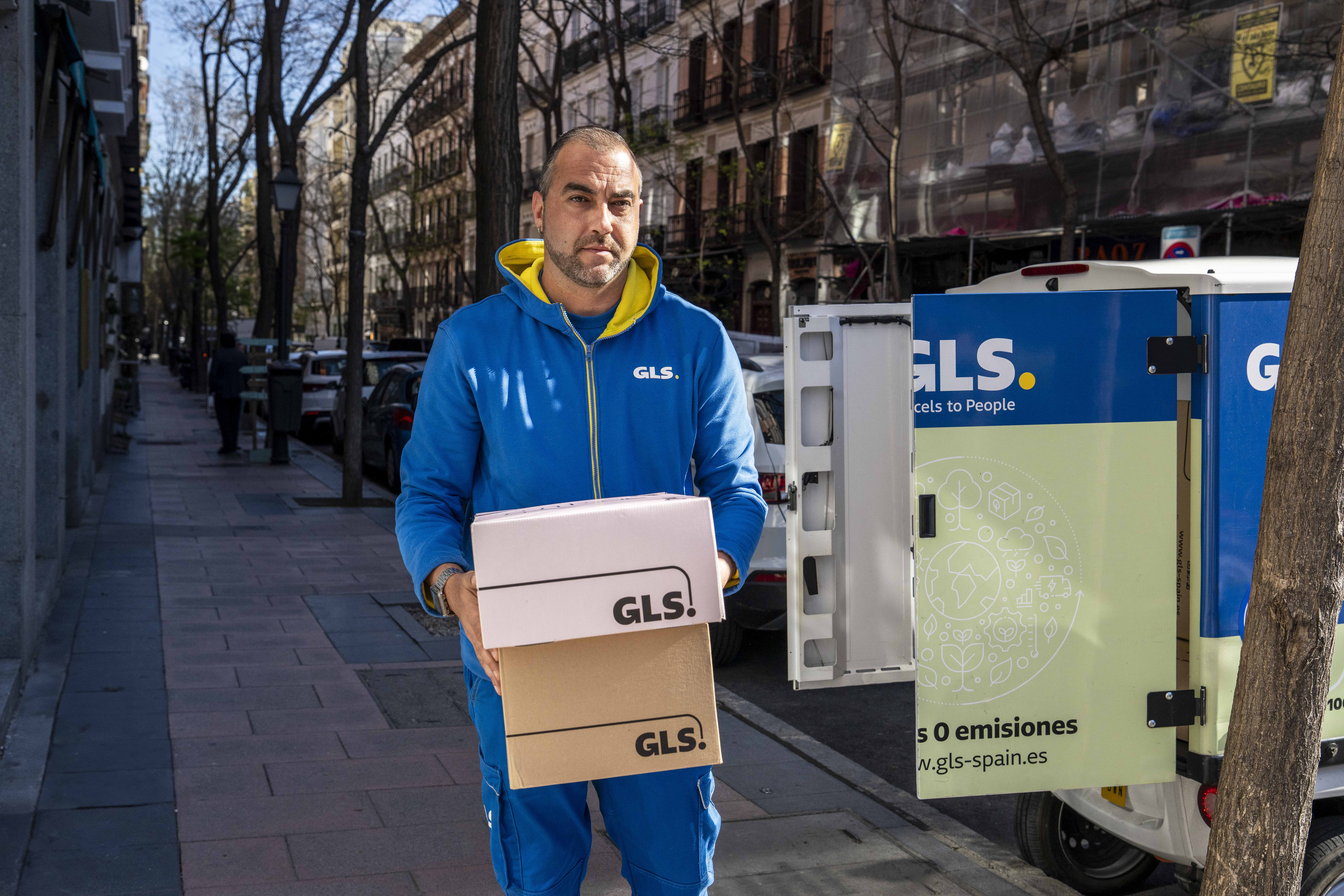 Cómo seguir mi paquete paso a paso y en tiempo real