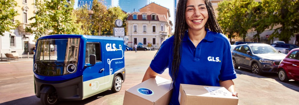 A smiling GLS employee.